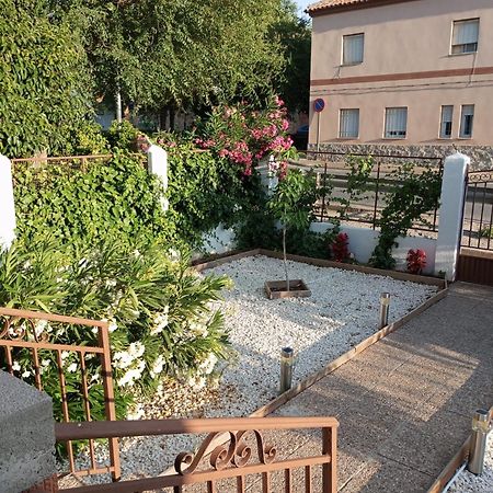 Vivienda Turistica Vino Tinto Villa Almonacid de Toledo Exterior photo